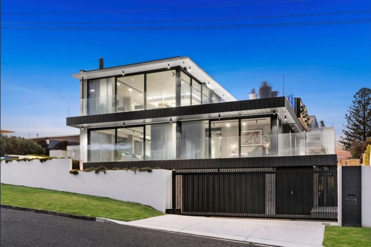 Luxury Coastal Escape pool, sauna, cinema, views - Ferienwohnung Ocean Grove
