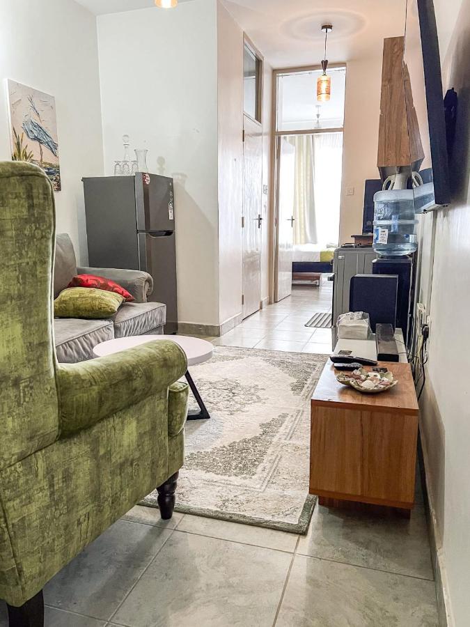 Modern 1BR Retreat- Tsavo near Kasarani Stadium - B&B Nairobi