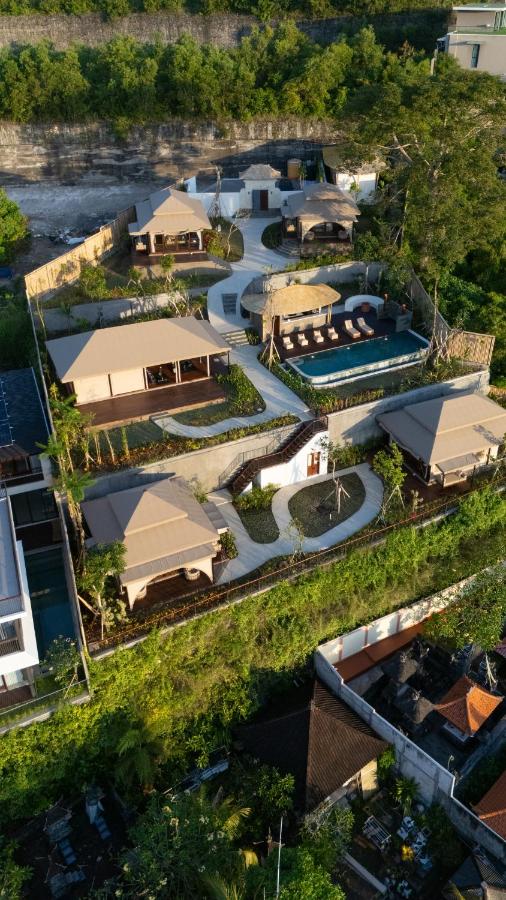 Balangan Luxury Glamping and Wellness - B&B Uluwatu