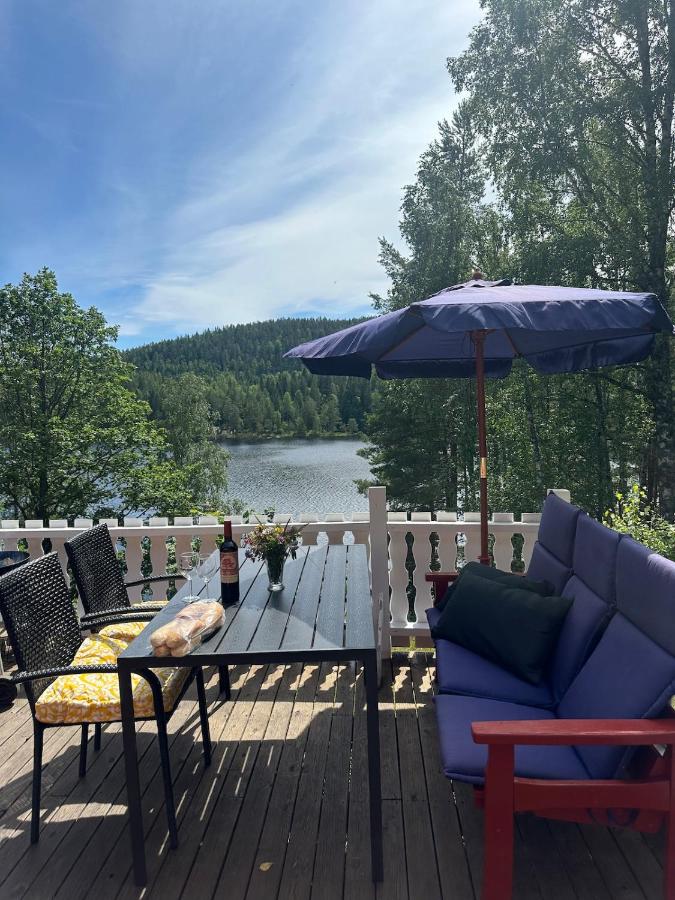hytte ved innsjø - B&B Skien
