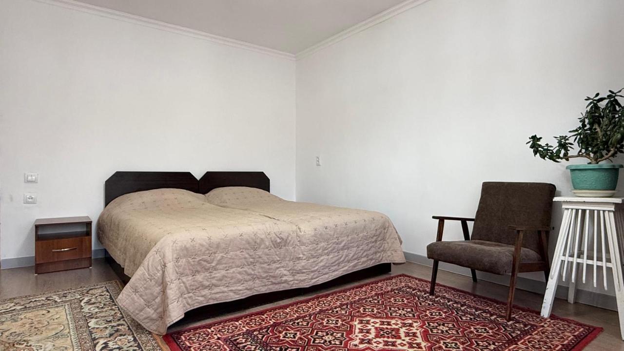 Гостевой дом Кубат - Ferienwohnung Cholpon-Ata