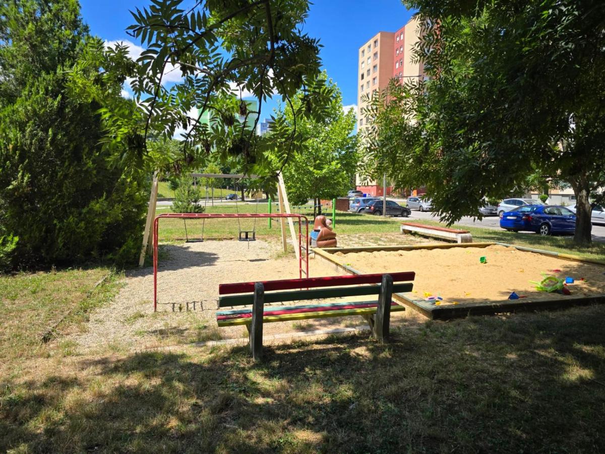 Apartmány Baťovany - Ferienwohnung Partizánske