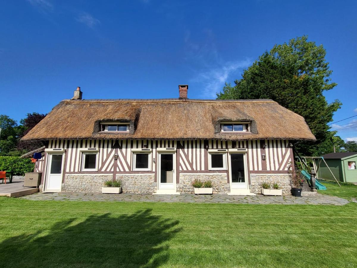 Maison Normande, Piscine chauffée, à quelques minutes de la mer et de Deauville, Houlgate, Cabourg - Chambres d'hôtes Annebault