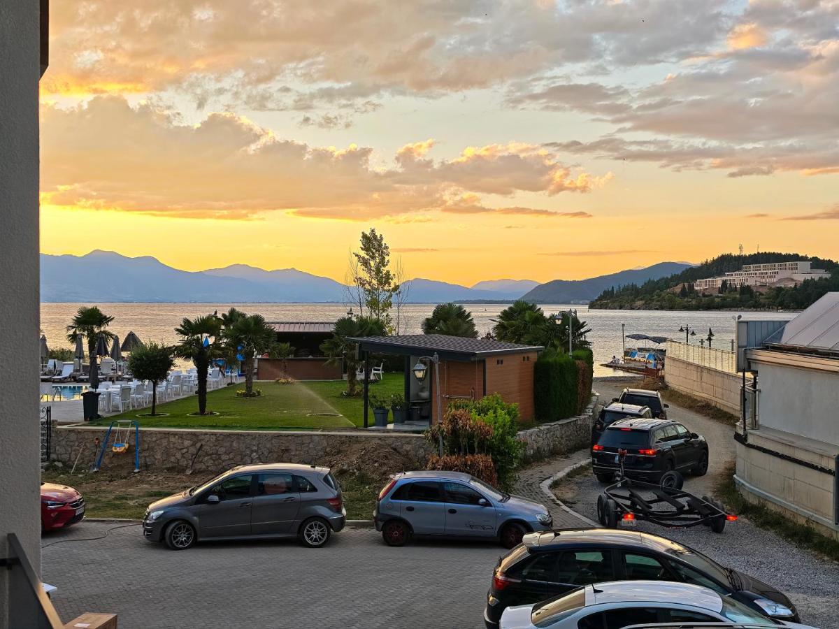 MARINA Apartments - B&B Ohrid