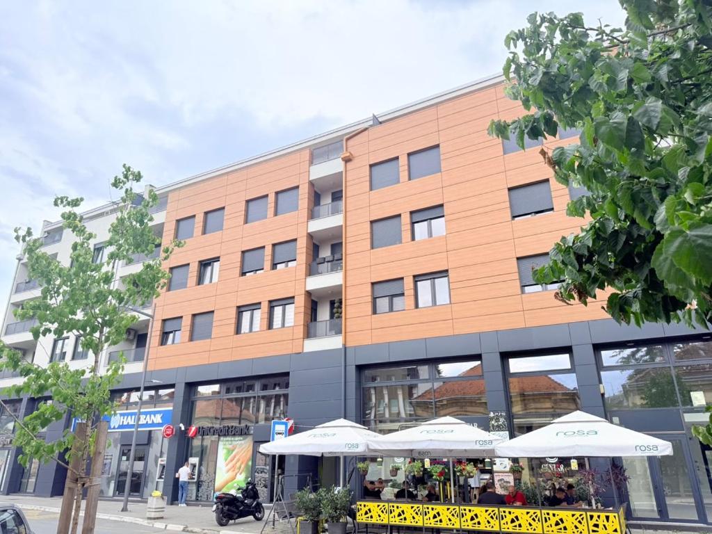 Elegant central apartment Nina - Ferienwohnung Valjevo