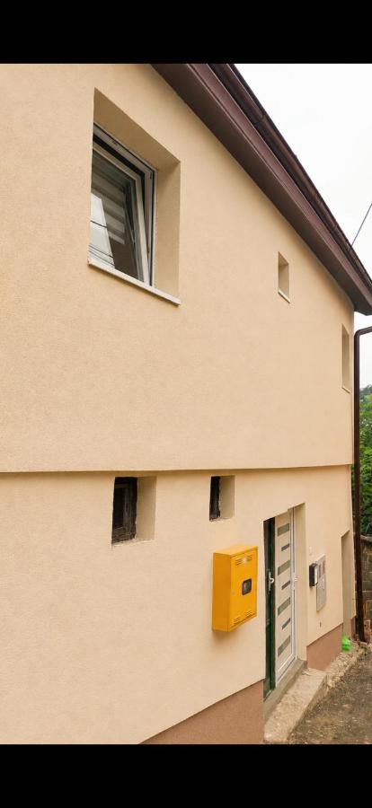 Sara Old Town Apartment - Chambres d'hôtes Sarajevo