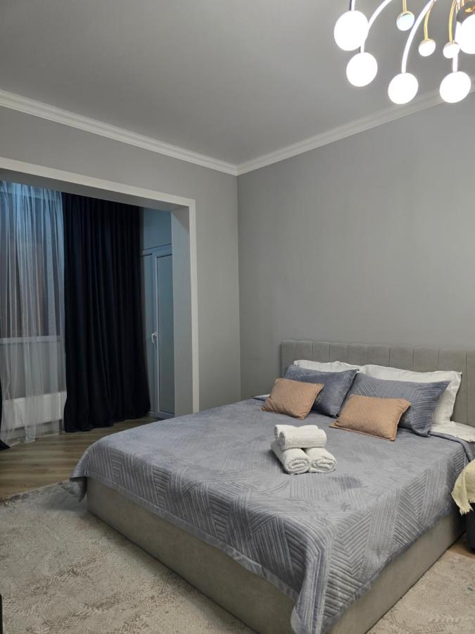 Comfort City Apartment Mountain View - B&B Almatý