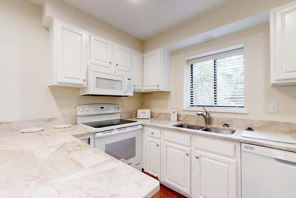 Hickory Cove 39 - Bed and Breakfast Hilton Head