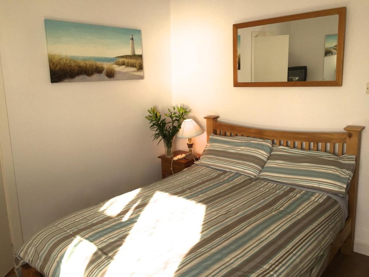 Chambre Double Deluxe - Vue Latérale sur Mer