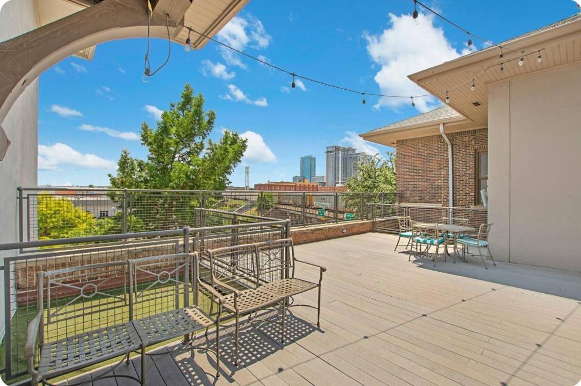 Stylish Downtown Loft 2 Queen Beds Pool Gym Free Parking - B&B Fort Worth