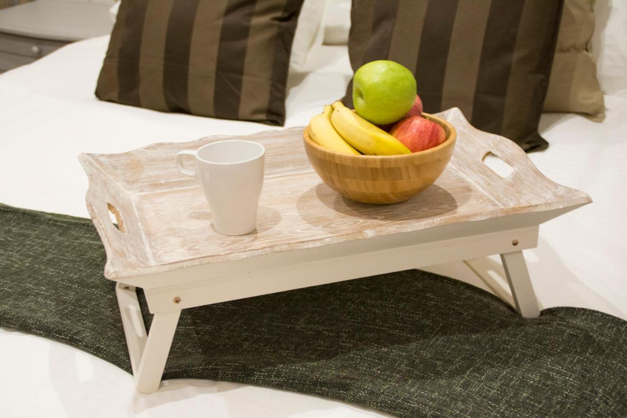 Apartamentos Sevilla Palace - Chambres d’hôtes