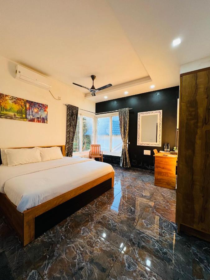 Habitación Doble con vistas al jardín