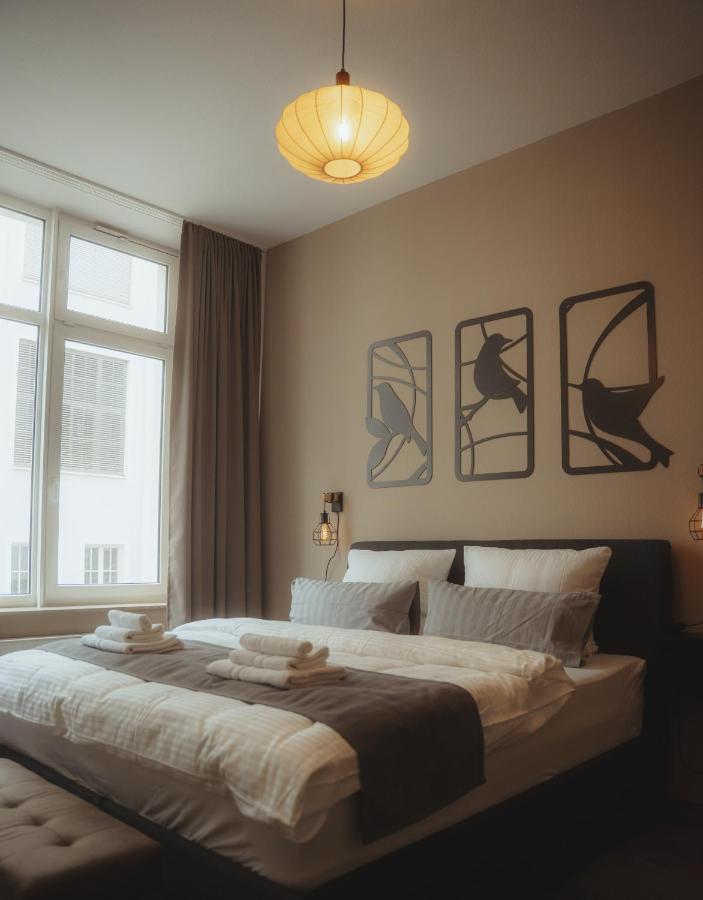RICH Apartments - 2-Zimmer-Cityapartment - Kingsize - Parkplatz - B&B Bielefeld
