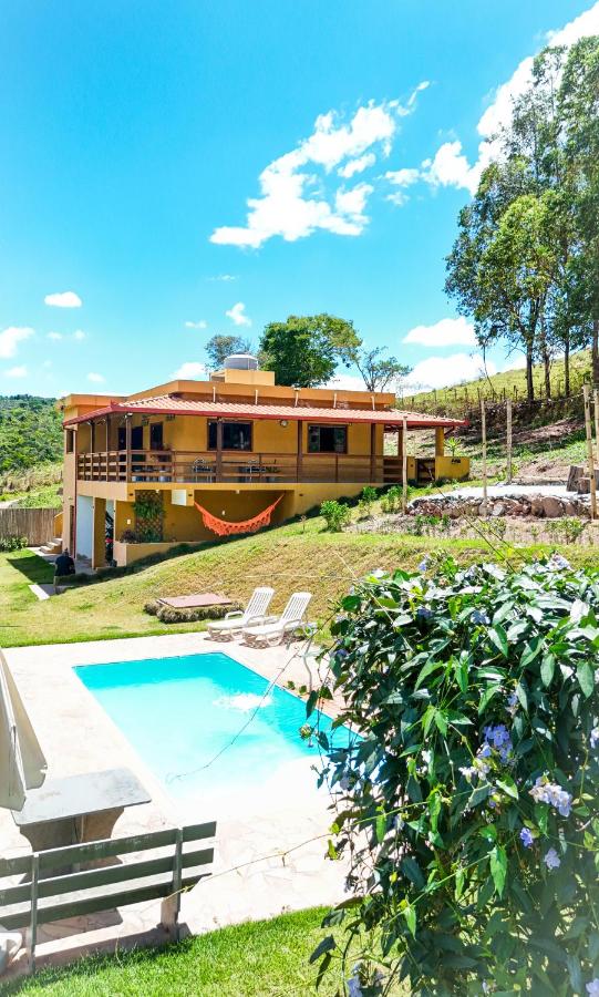 Sitio Rancho dos Sapos - Ao pé das montanhas de Minas Gerais a uma hora de BH Asfalto - Chambres d'hôtes Belo Vale