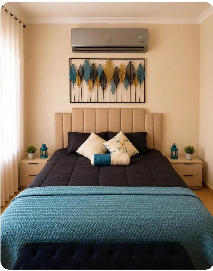 Family Home with Sunny Terrace and Backgarden - Bed and Breakfast Amman