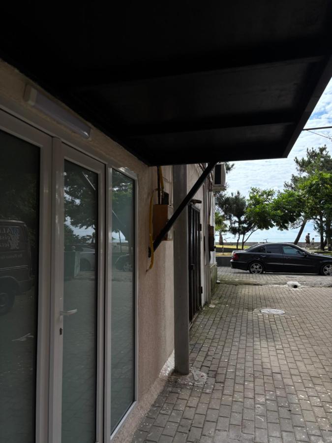 Sunshine Apartment Kobuleti - Bed and Breakfast Koboeleti