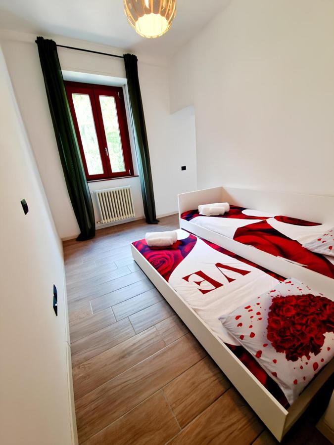 Tirano Family Hub - 3 Bedrooms, Parking&View - B&B Tirano