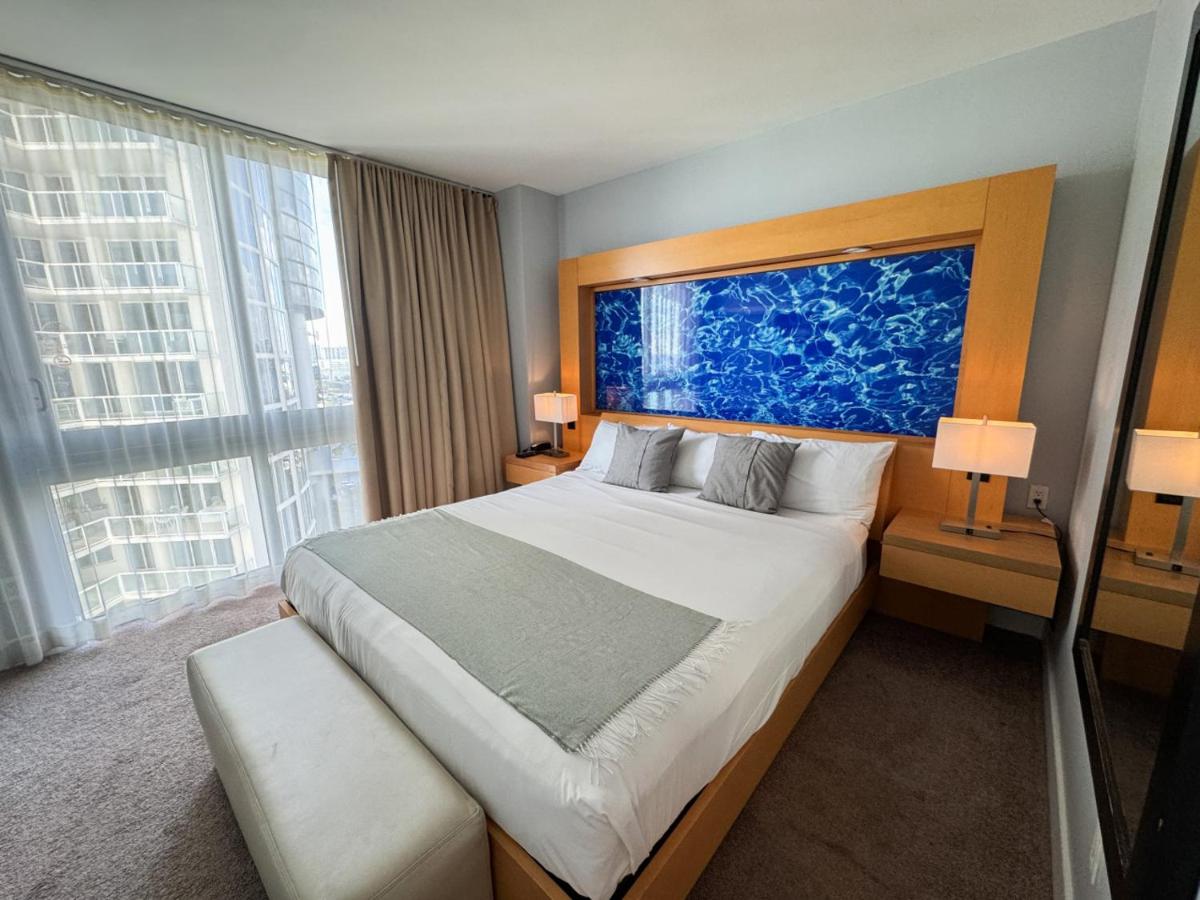 MVR Apartments at Marenas - B&B Miami Beach