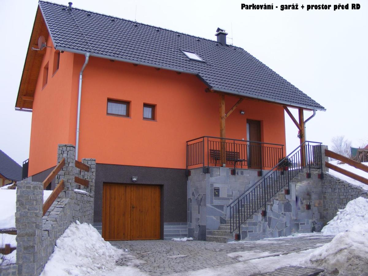 Holiday Home U Fišerů - B&B Kašperské Hory