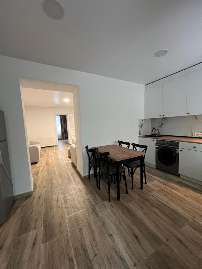 Casa Bianca Kobuleti - Ferienwohnung Kobuleti