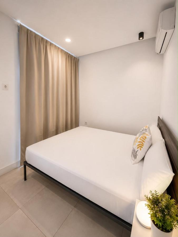 Apartamentos Pío XII, Madrid - B&B Madrid