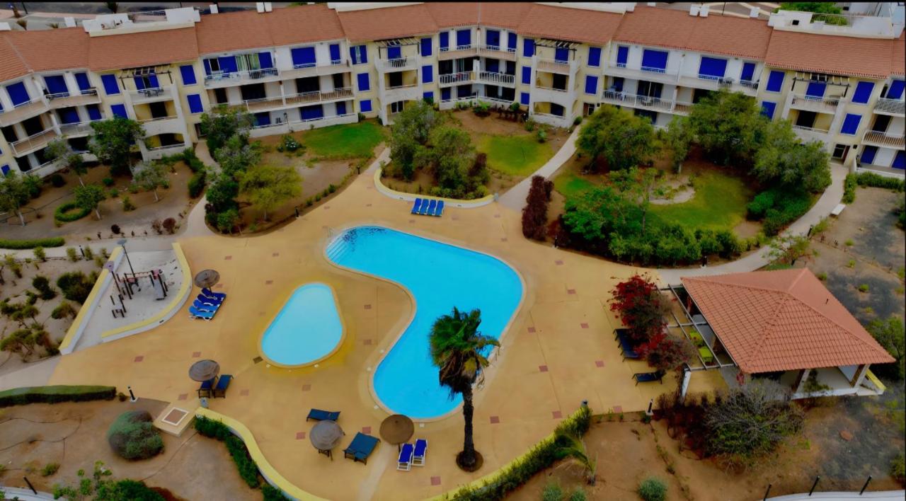 Santa Maria Ilha do Sal T2 Apartament with pool A&L em Vila Verde - Ferienwohnung Prainha