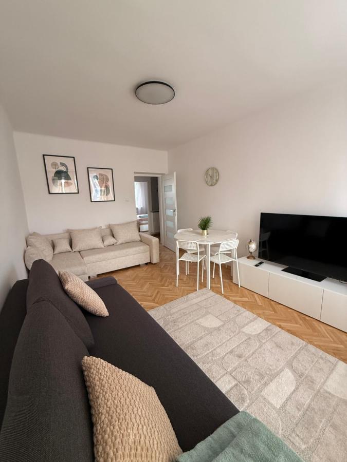 Wawelska Urban Stay Free Parking - B&B Lodz