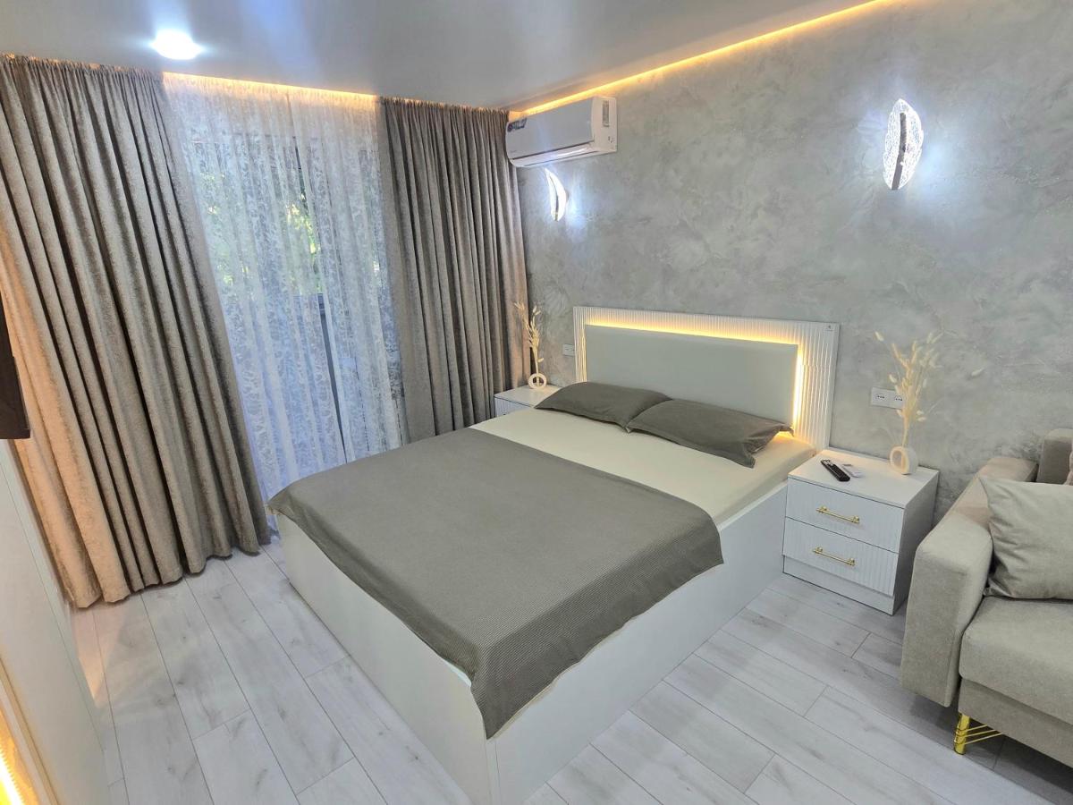 1-ком в центре Шымкента Аскарова 5 - 2й этаж - B&B Shymkent