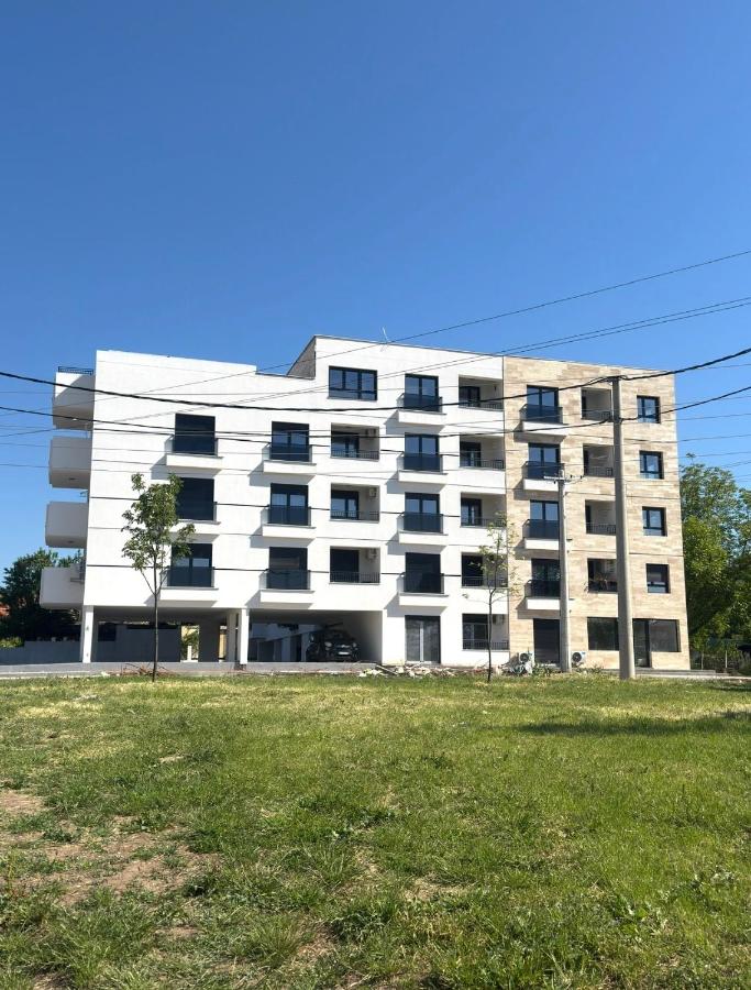 Apartman za desetku - Free Parking - Bed and Breakfast Niš