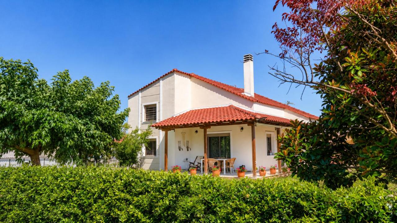 Isidoros House - B&B Keramotí