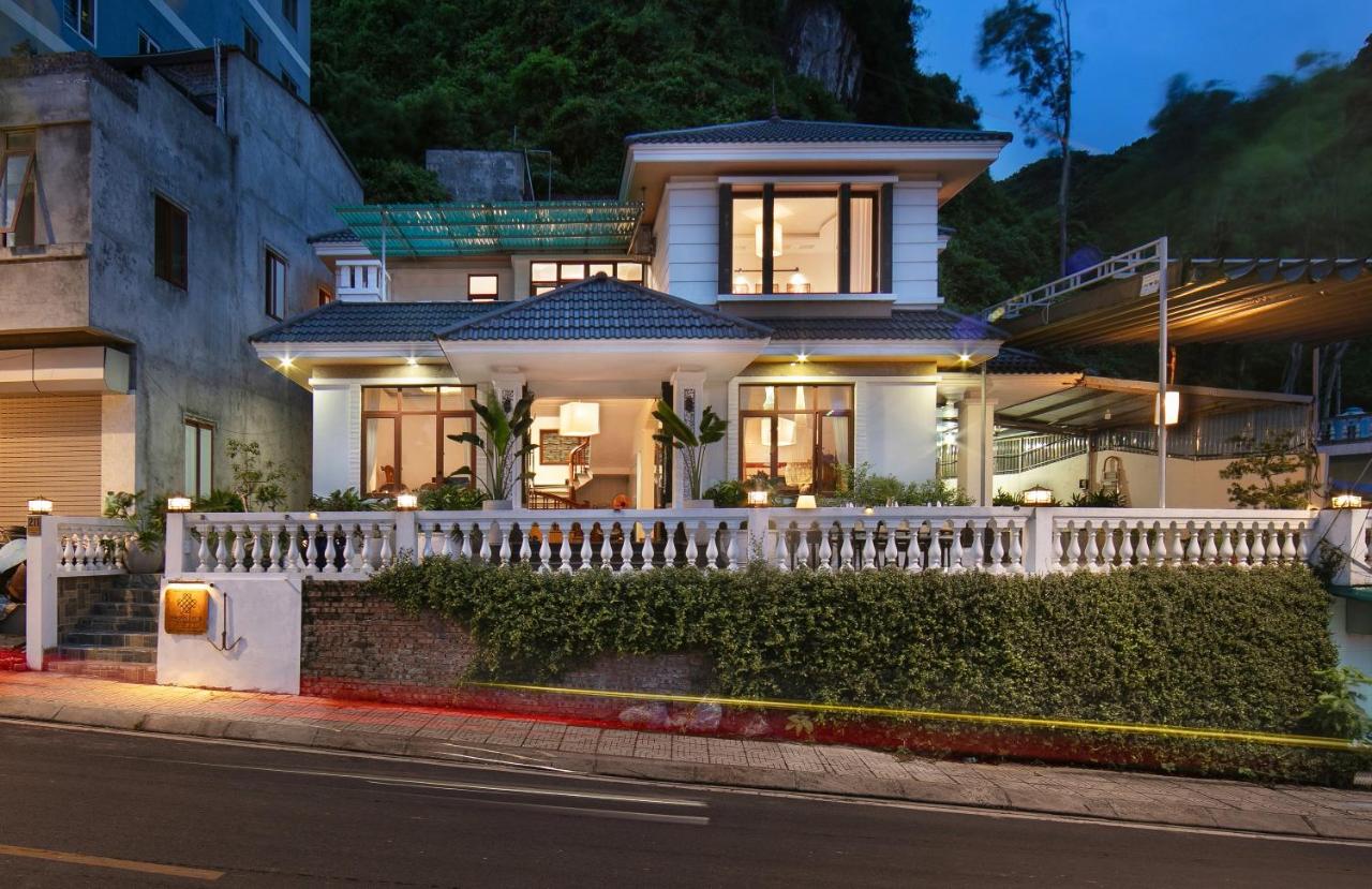Cat Ba Maison Bay View Villa - B&B Đồng Khê Sâu