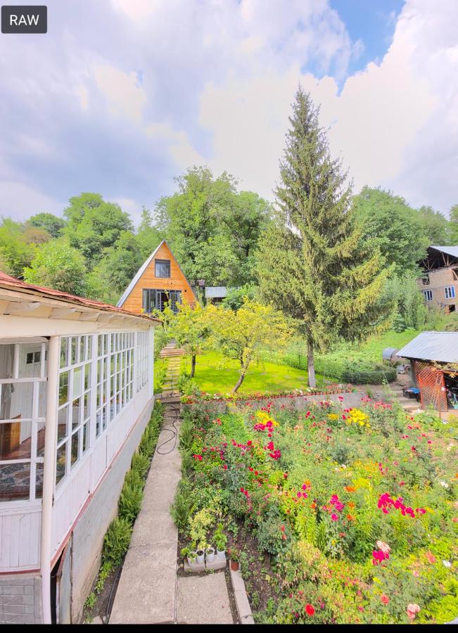 Riverside Guest house Mashkhur