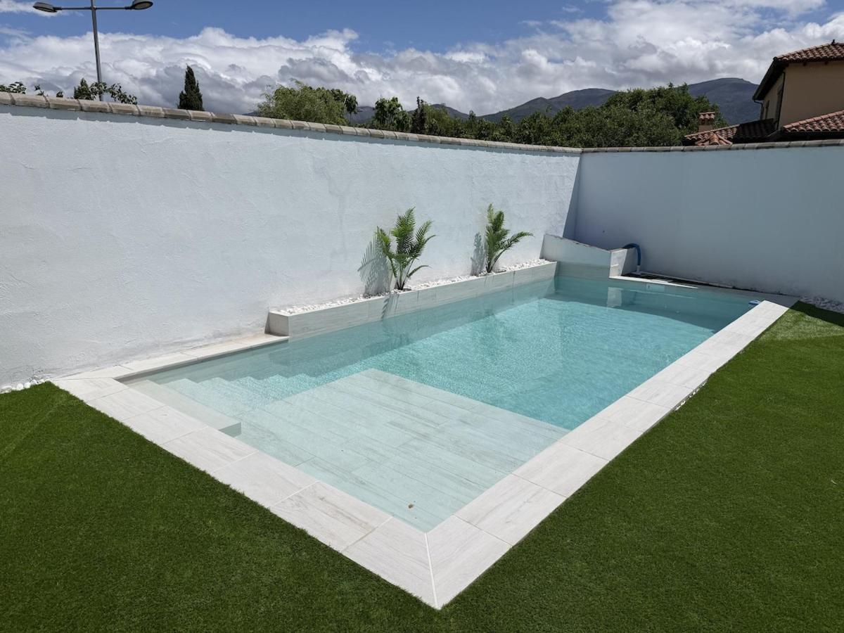 Encantadora Casa rural con piscina privada - Chambres d'hôtes Abadía