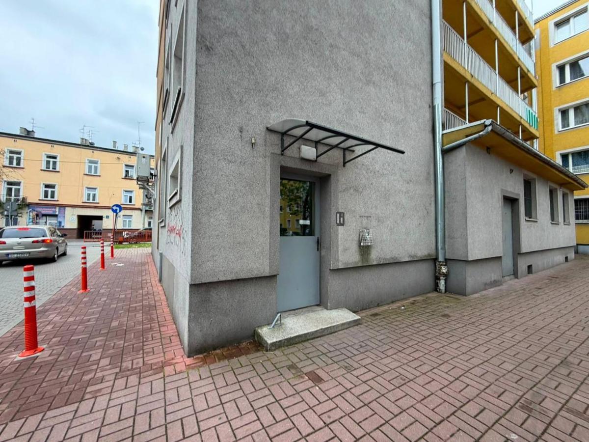 Częstochowa Homely Apartment by BookingHost - B&B Częstochowa