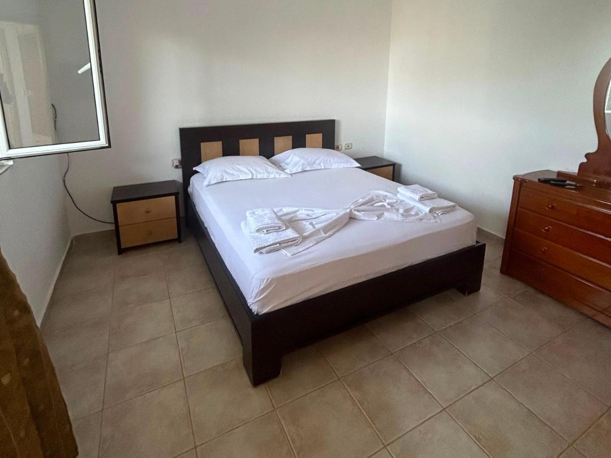 Zani Apartment - Bed and Breakfast Sarandë