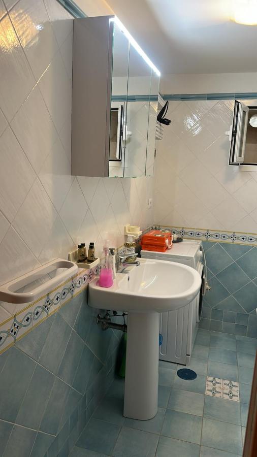 A casa di nonna Elvira - Chambres d'hôtes Vietri sul Mare