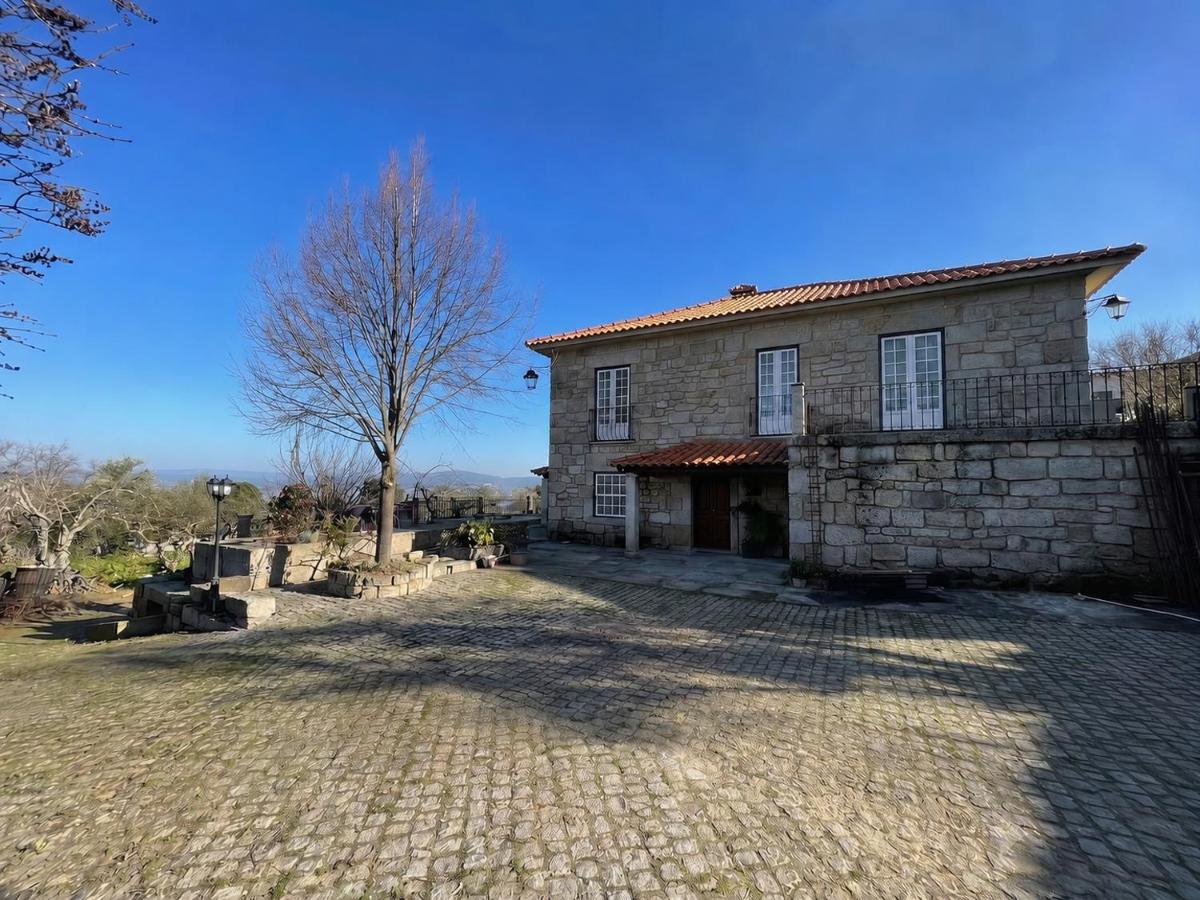 Quinta da Carreira Velha - B&B Armamar