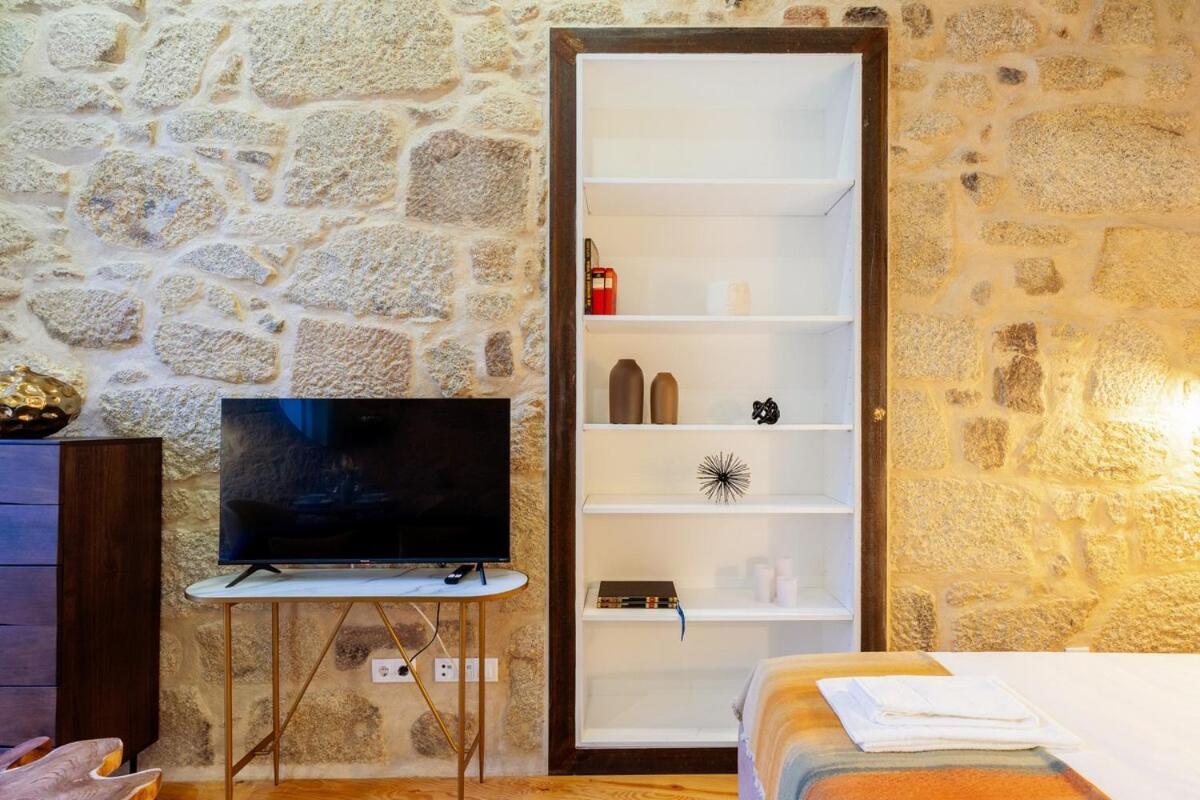 Stylish loft with balcony and Douro River view - Ferienwohnung Porto