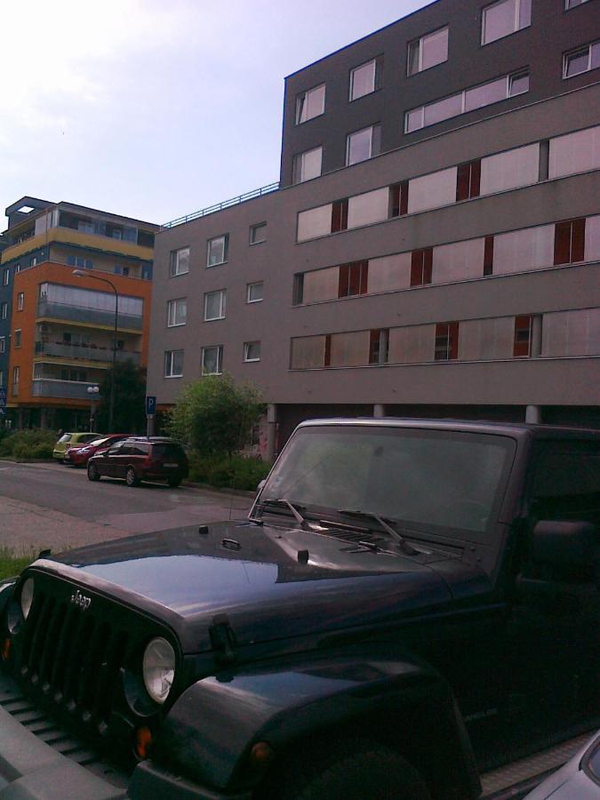 Rooms own Toilet - Clima - FreeParking - Ferienwohnung Bratislava