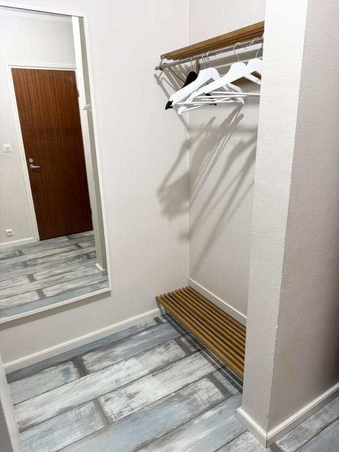 HHH Enjoy Helsinki with 7th floor views and comfort, free parking - Ferienwohnung Helsinki