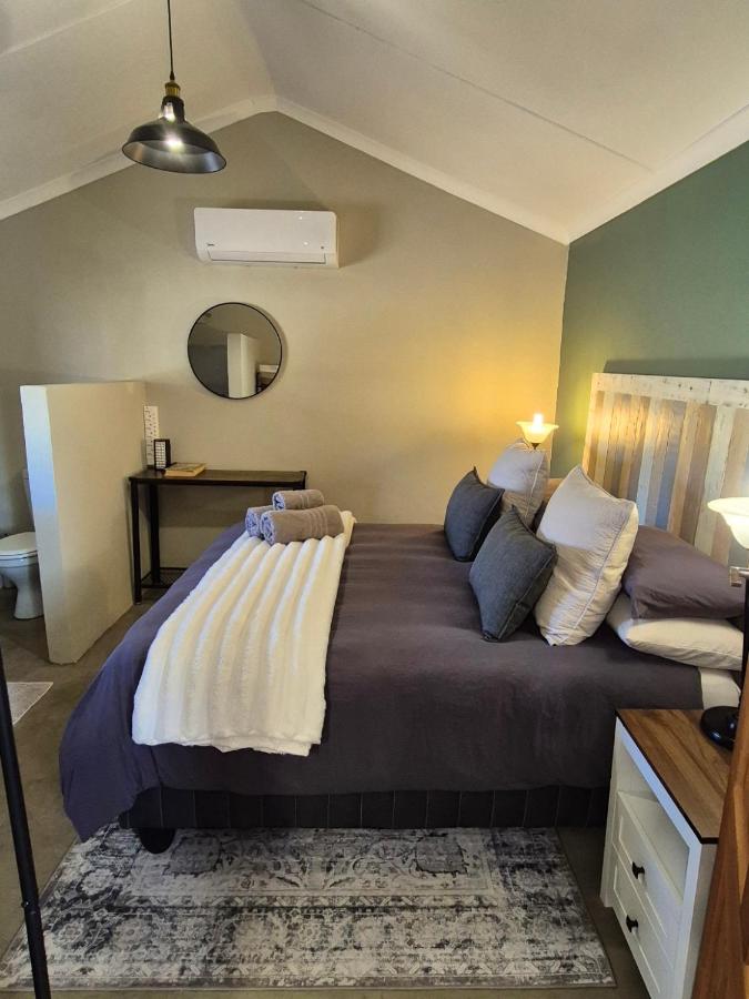 Klipheuvels Gaste Plaas - B&B Fraserburg