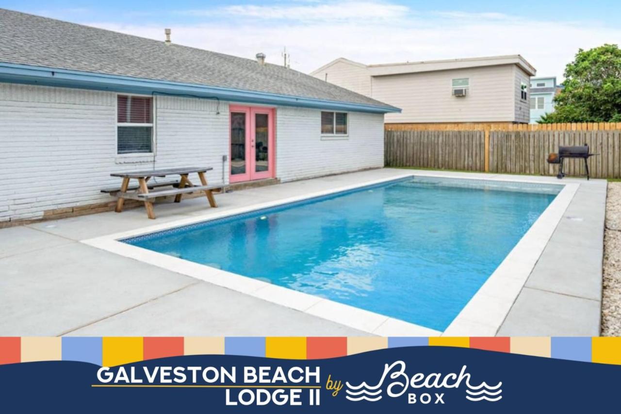 Family home with private pool and game room close to the beach - Chambres d'hôtes Galveston