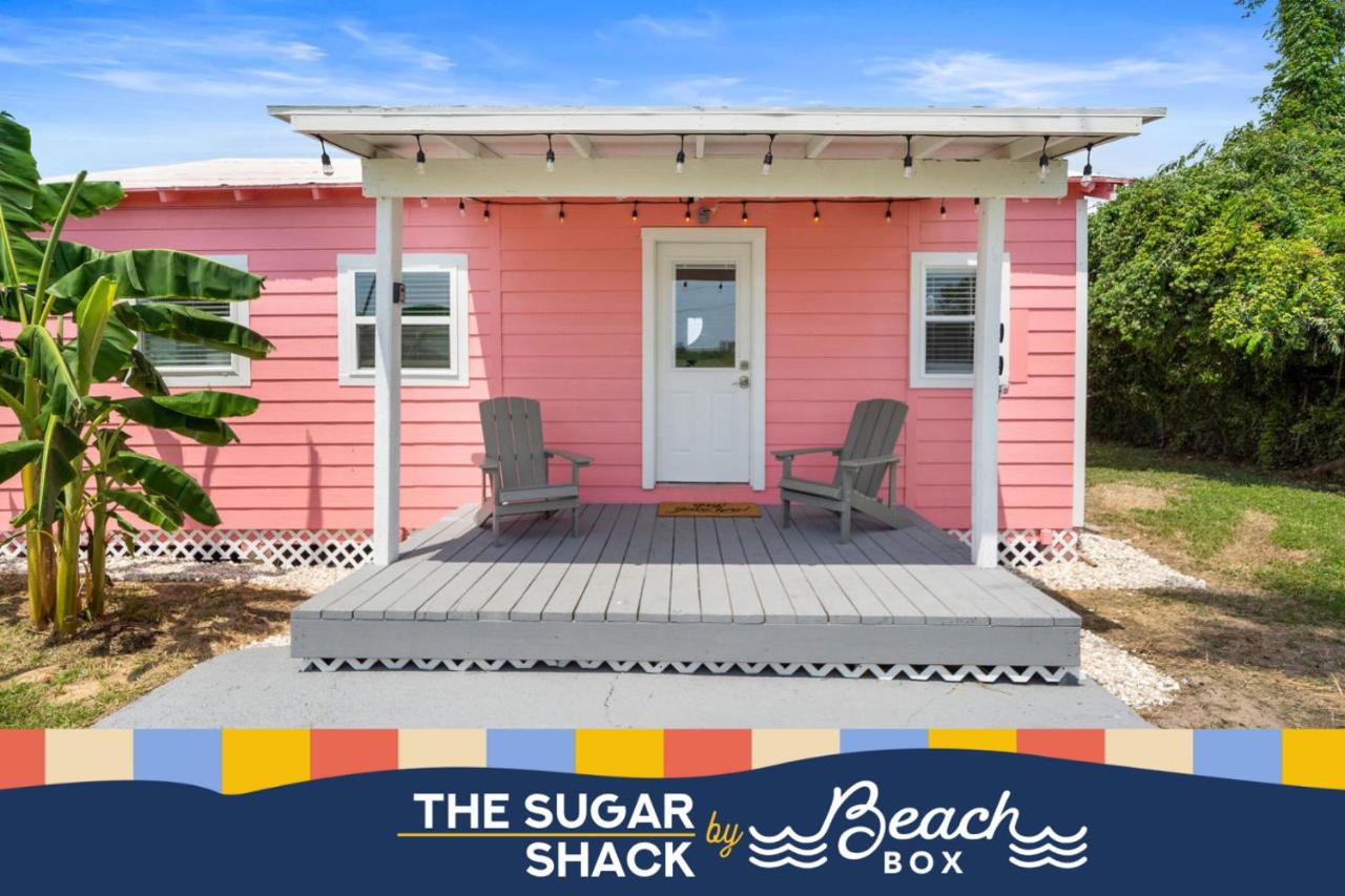 Cute and cozy beach bungalow near the seawall - Chambres d'hôtes Galveston