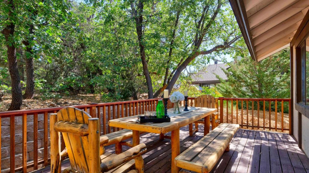 Pinewood Perch by AvantStay - B&B Big Bear Lake