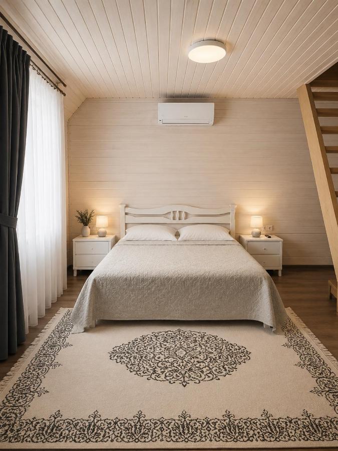 Вілла Смерекова хата - B&B Kelechyn