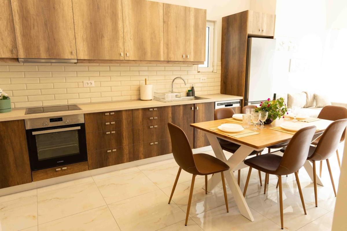 Brand New - Urban Boutique Residence - Kos Town - B&B Kos