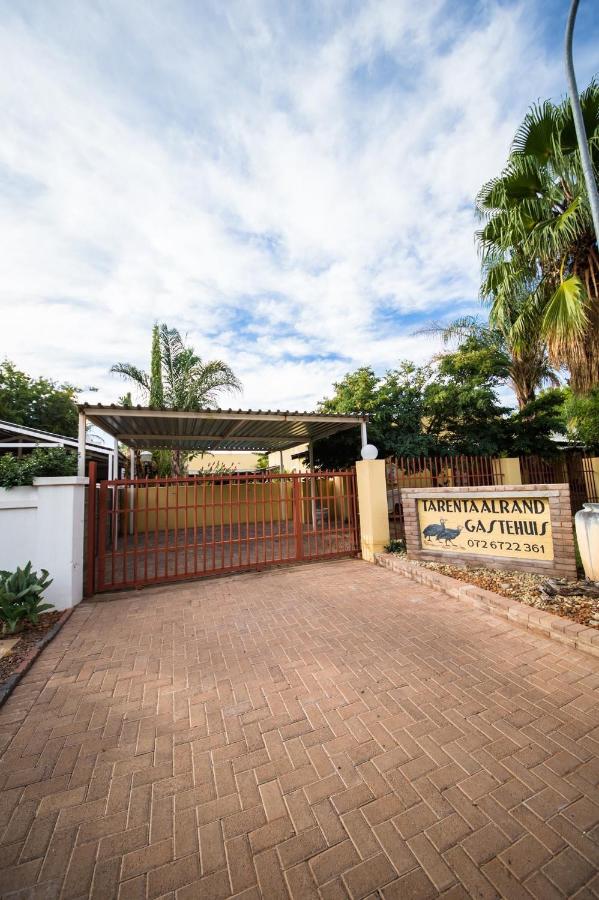 Tarentaalrand Guesthouse - B&B