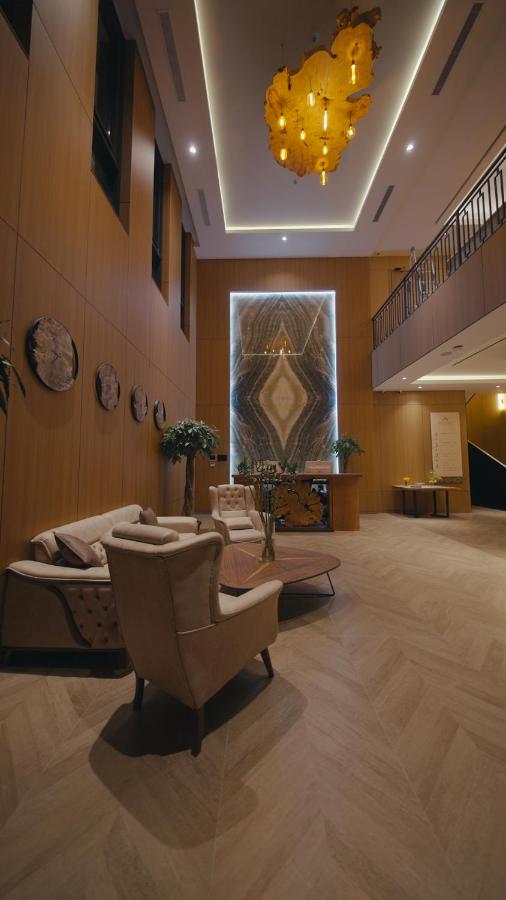 August Suites & Chalets