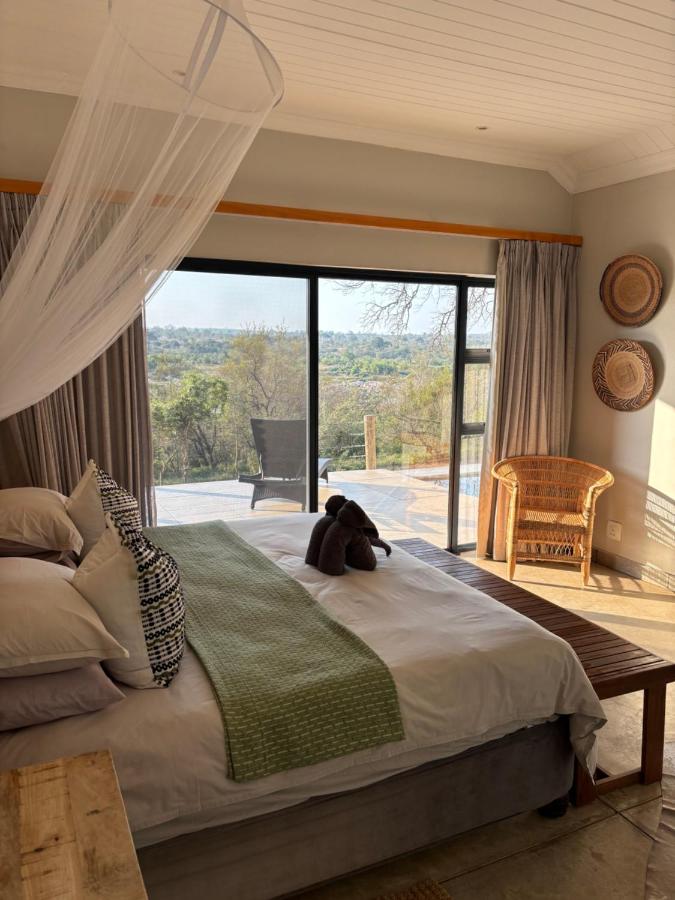 MANZINI RIVER HOUSE - Mjejane Private Game Reserve, Greater Kruger National Park - Chambres d'hôtes Hectorspruit