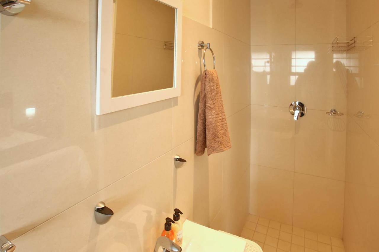 Lagoon Rest, Langebaan, 8-Sleeper - B&B Langebaan